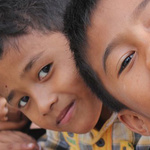 Support for food & clothes to 150 street children.
